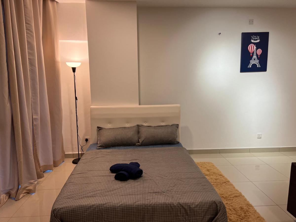 Studio Units At Pacific Tower Near Jaya One By Comfyasia Petaling Jaya Esterno foto