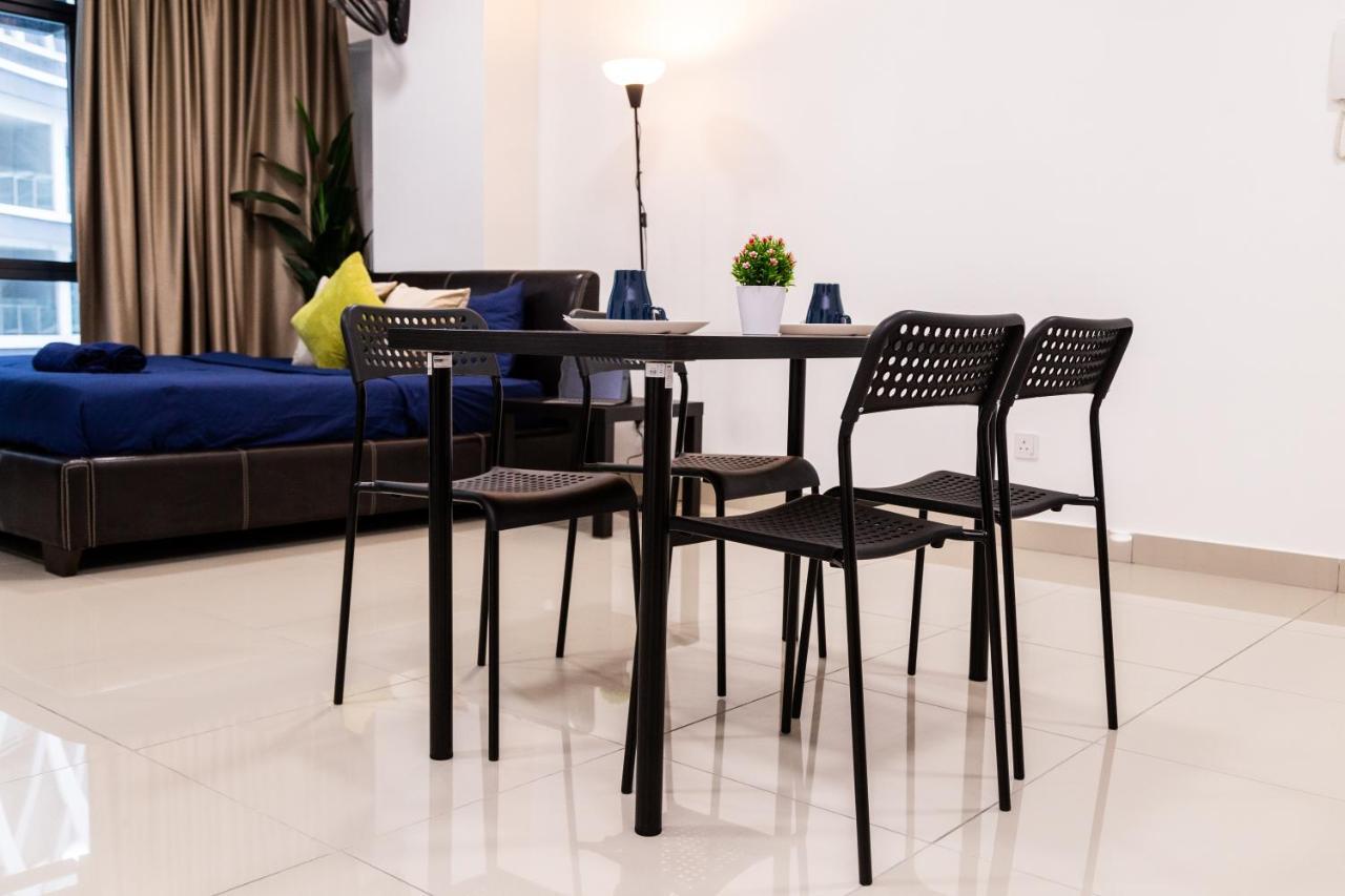 Studio Units At Pacific Tower Near Jaya One By Comfyasia Petaling Jaya Esterno foto